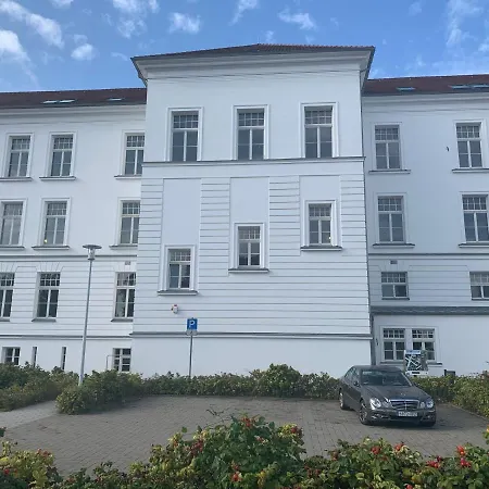 Hostel Monteur- & Geschaeftskunden Pension Am Circus